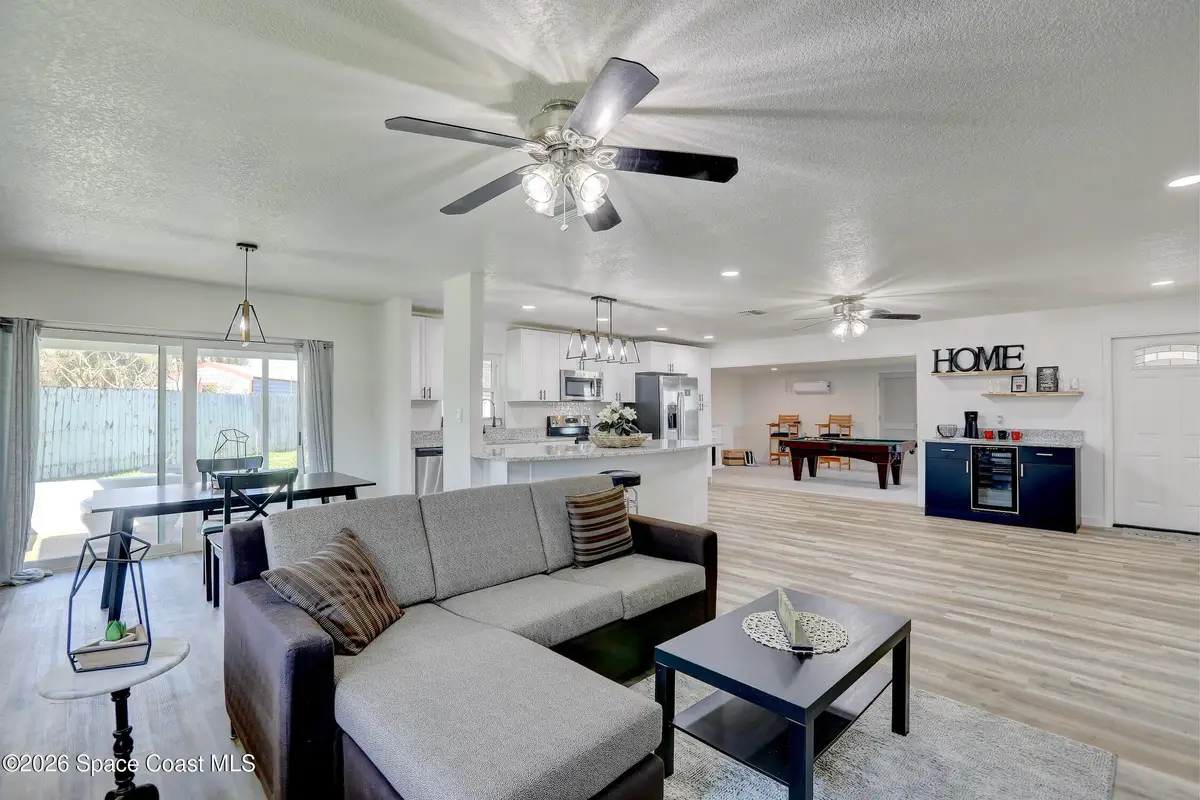 872 Sadnet Circle Ne, Palm Bay, FL 32905 - #1