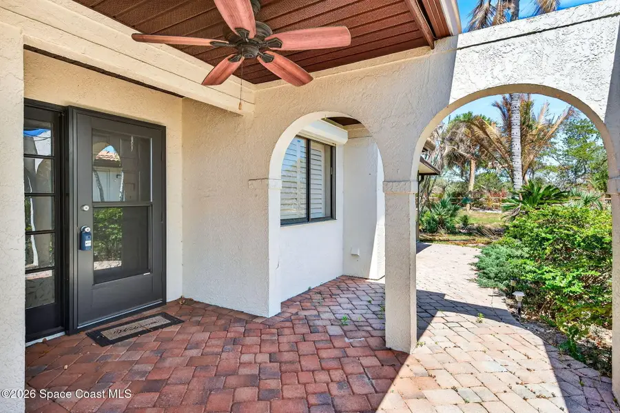 810 Parkside Place #810, Indian Harbour Beach, FL 32937 - #3