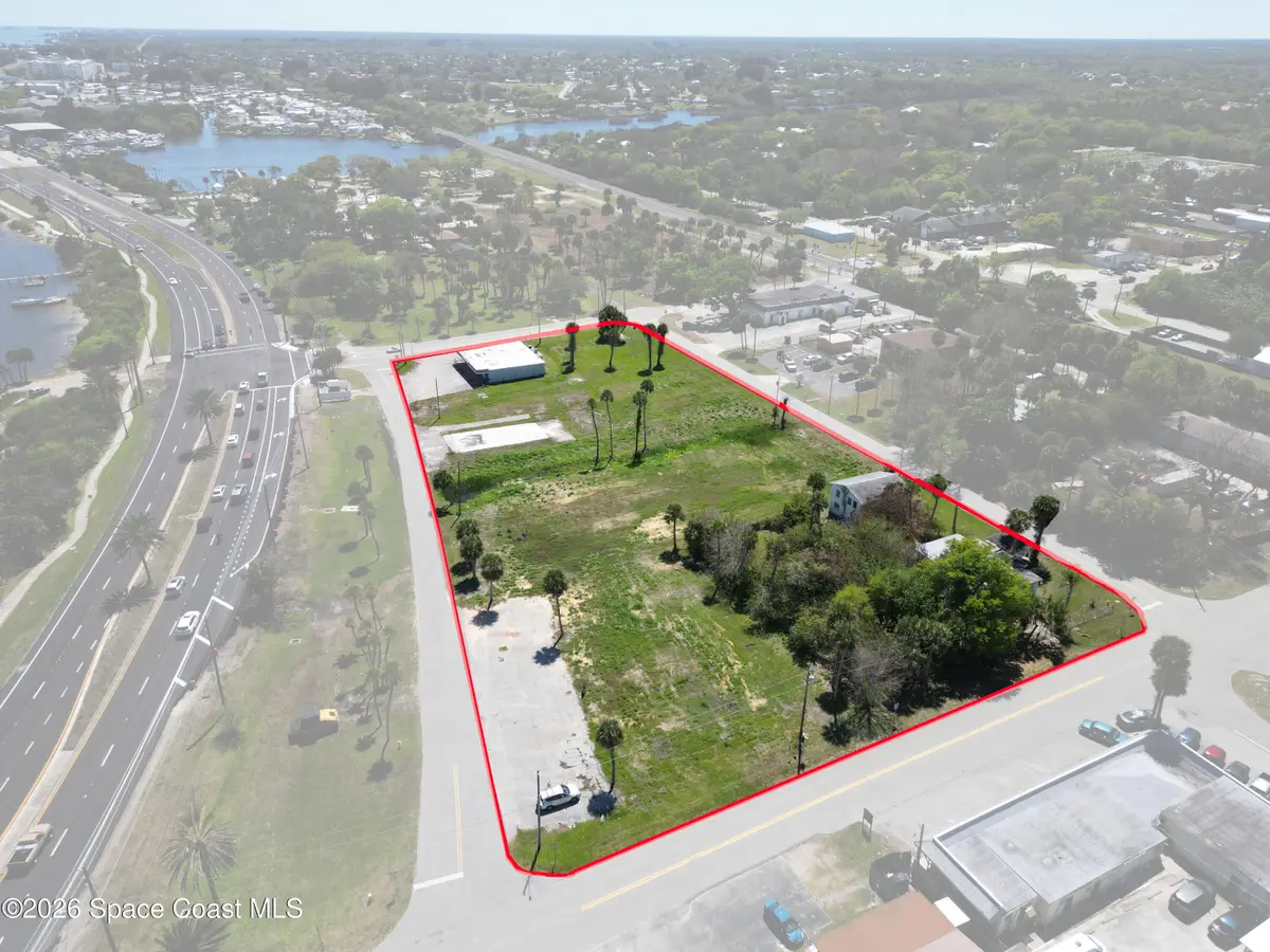 1568 Water Drive Ne, Palm Bay, FL 32905 - #1