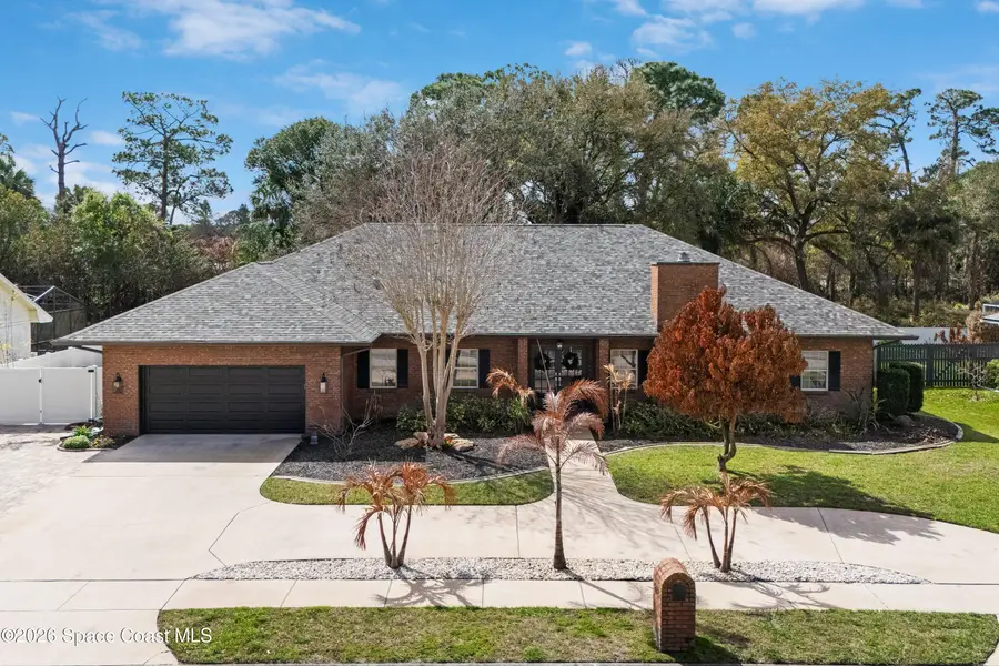 572 Lake Ashley Circle, Melbourne, FL 32904 - #2