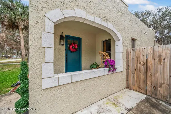 2010 Pennwood Drive, Melbourne, FL 32901