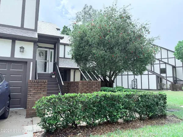 728 Greenwood Manor Circle #19-D, West Melbourne, FL 32904