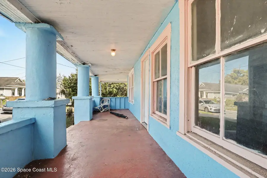 605 Gilmore Avenue, Lakeland, FL 33803 - #3