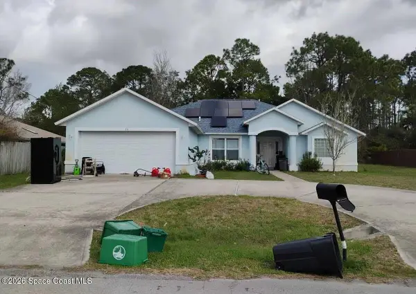 30 Sea Serpent Trail E, Palm Coast, FL 32164