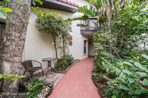 3102 N River Villa Way N #200, Melbourne Beach, FL 32951