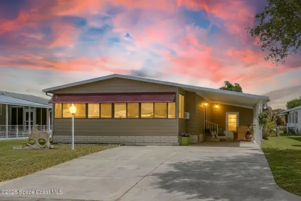 1427 Barefoot Circle, Barefoot Bay, FL 32976