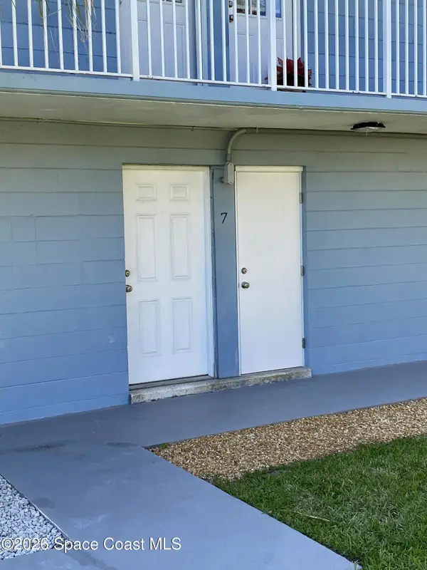 302 Lincoln Avenue #7, Cape Canaveral, FL 32920