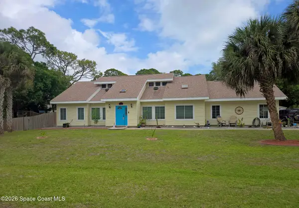 757 Penguin Avenue Ne, Palm Bay, FL 32907