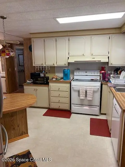 533 Ruth Circle, Melbourne, FL 32904 - #2