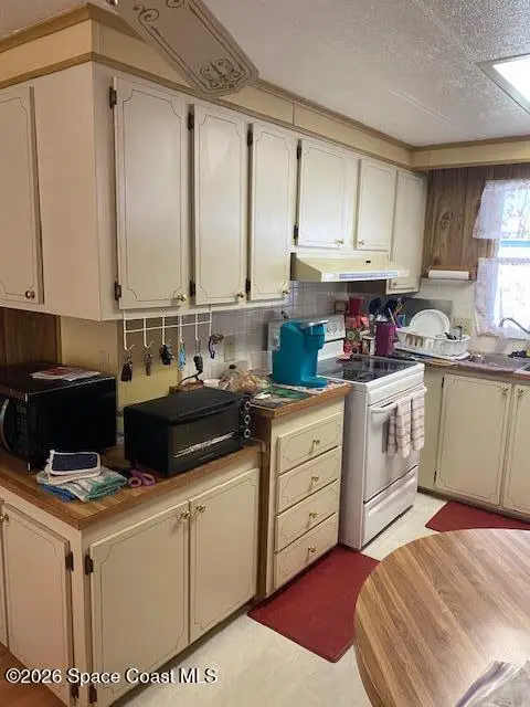 533 Ruth Circle, Melbourne, FL 32904 - #3