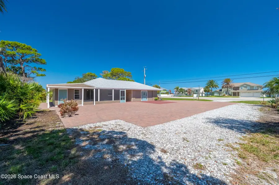 4970 U.s. 1, Grant, FL 32949 - #3