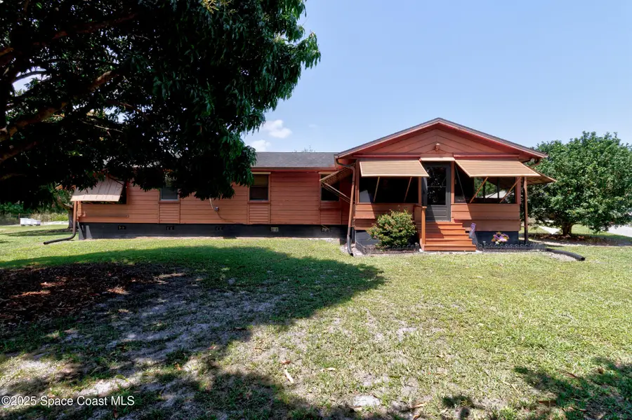 9556 Fleming Grant Road, Micco, FL 32976 - #2