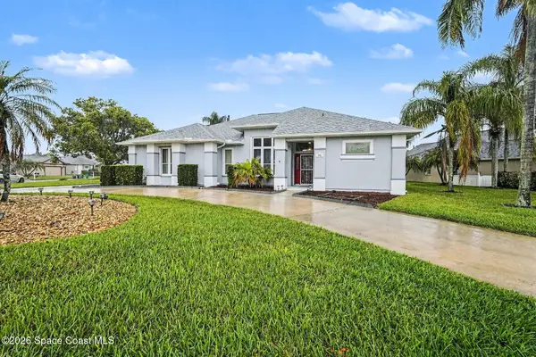 981 Victoria Place, Melbourne, FL 32940