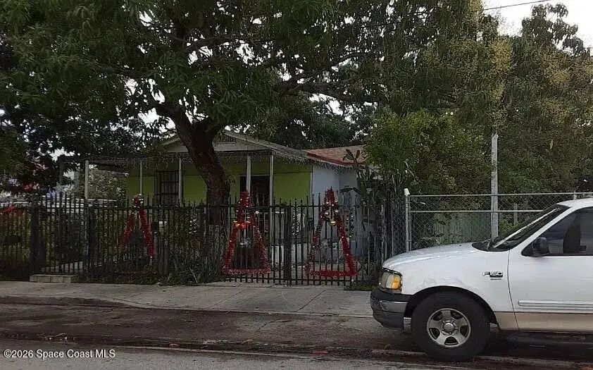 534 NW 30th Street, Miami, FL 33127 - #2