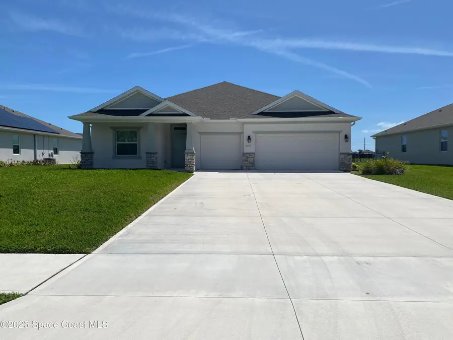 8231 Laguna Circle, Micco, FL 32976 - #2