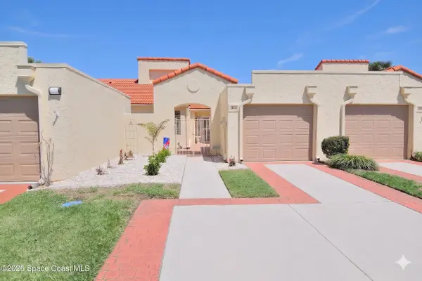 712 Green Valley Lane, Melbourne, FL 32940