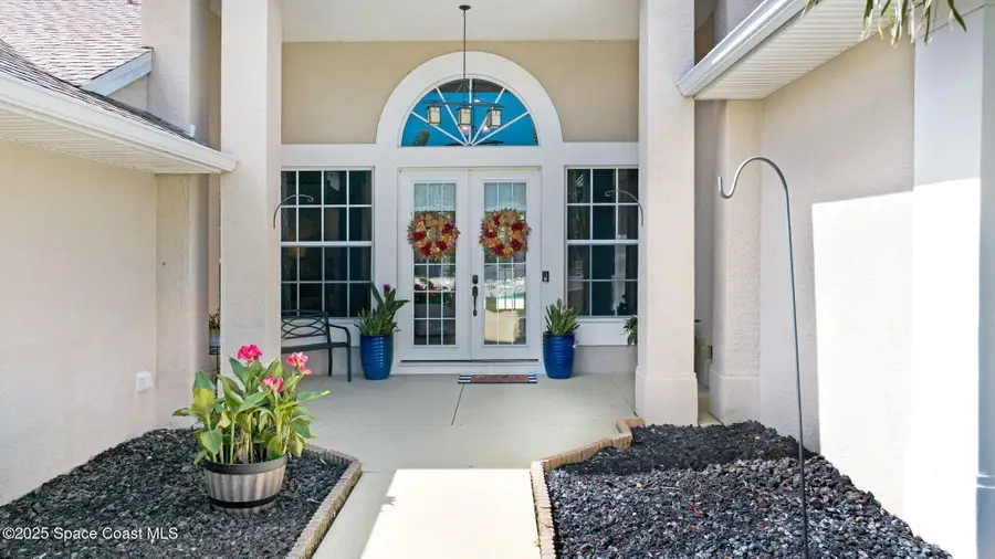 2735 S Courtenay Parkway, Merritt Island, FL 32952 - #2