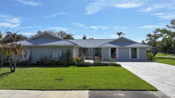 3083 Rio Pino N, Melbourne, FL 32903