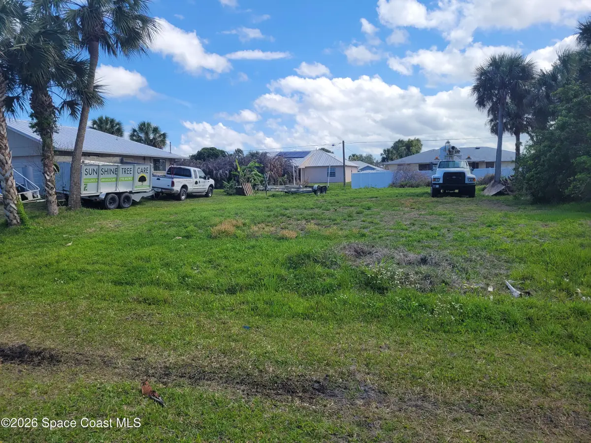 760 Carnation Drive, Sebastian, FL 32958 - #1