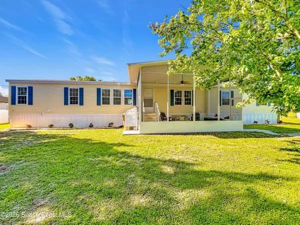 9040 Mercury Drive, St. Cloud, FL 34773