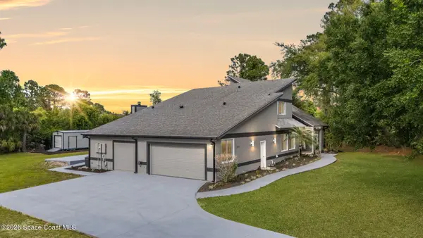 3884 Goshawk Place, Titusville, FL 32796