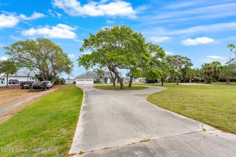 2729 Pineapple Avenue, Melbourne, FL 32935 - #3