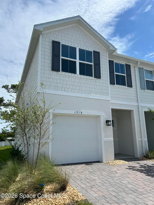 1918 Kendall Pointe Place, Melbourne, FL 32935