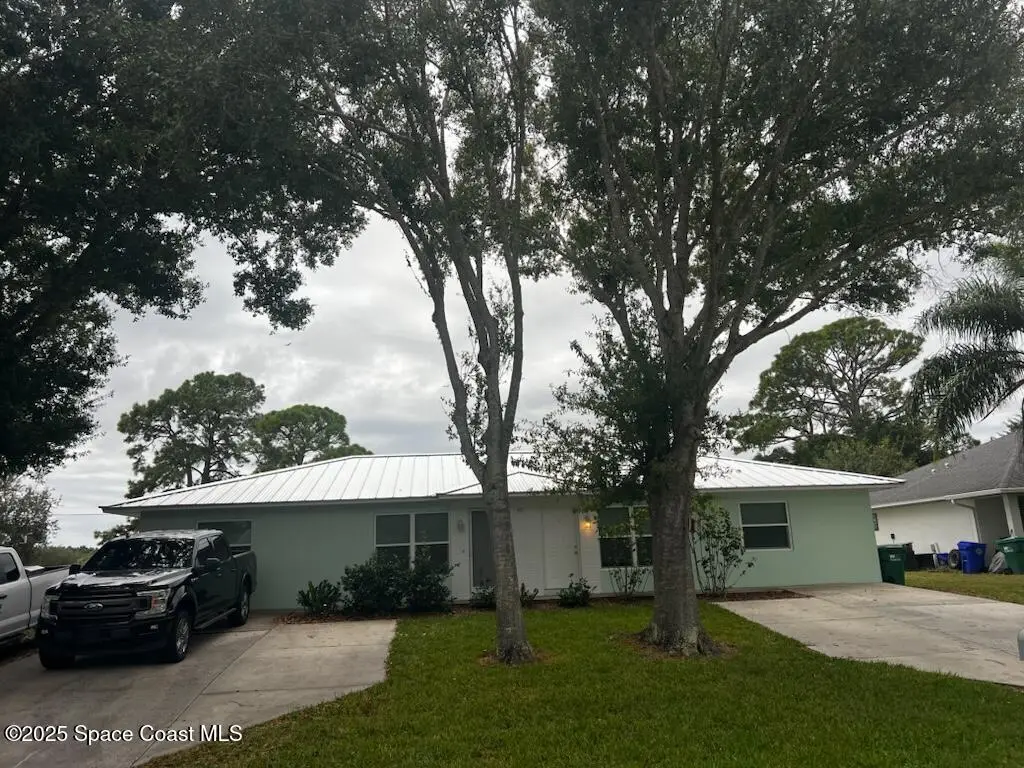 357 Keen Terrace #A&B, Sebastian, FL 32958 - #1