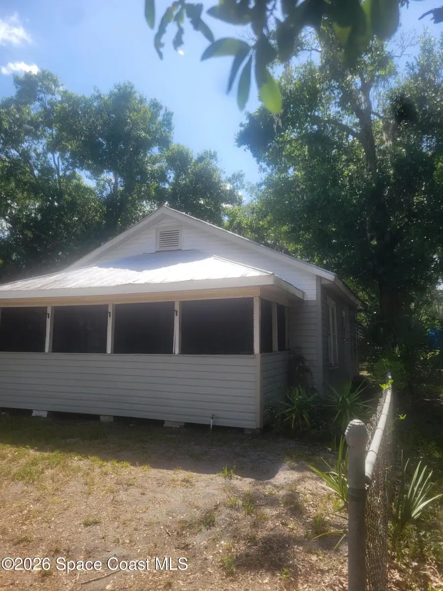 535 S Kentucky Avenue, Cocoa, FL 32922 - #2