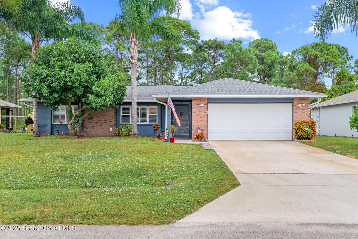 999 Emerald Road Se, Palm Bay, FL 32909 - #1