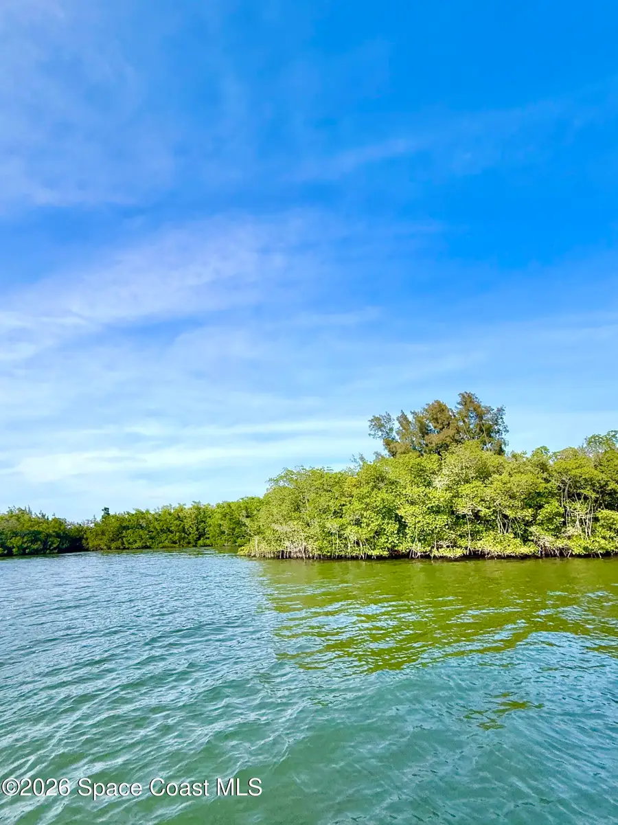4 Grant Island, Grant, FL 32949 - #3