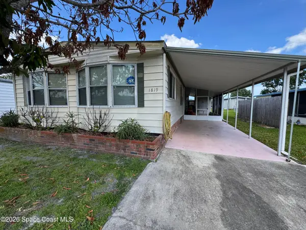 1819 Mango Street Ne, Palm Bay, FL 32905