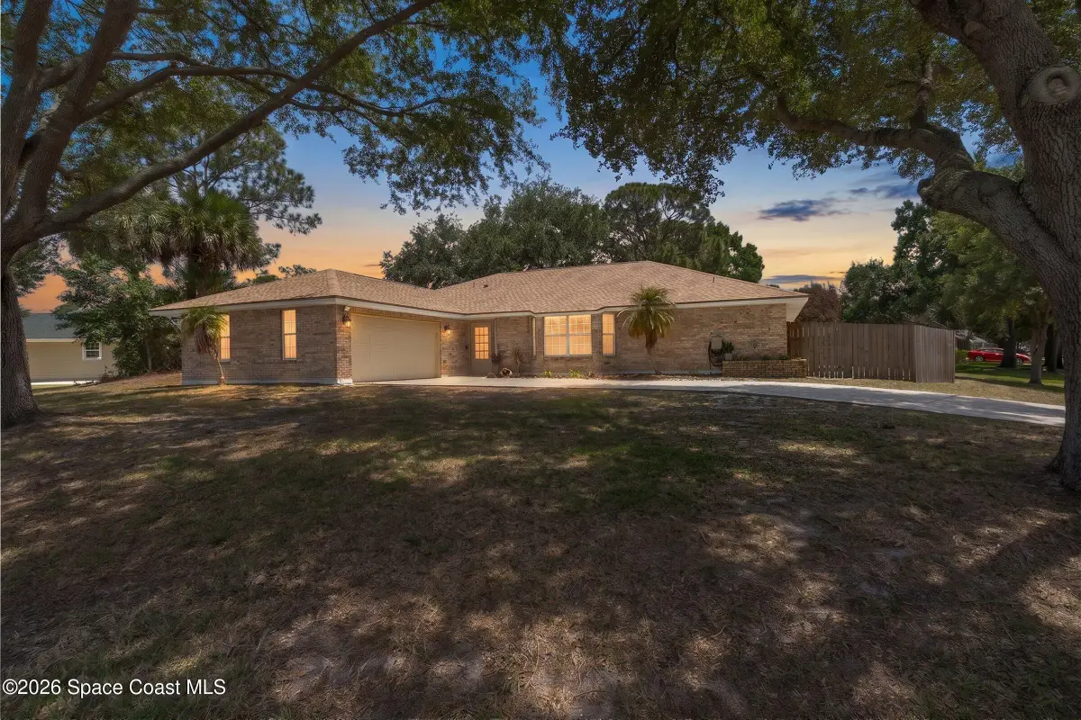 380 Narragansett Street Ne, Palm Bay, FL 32907 - #1