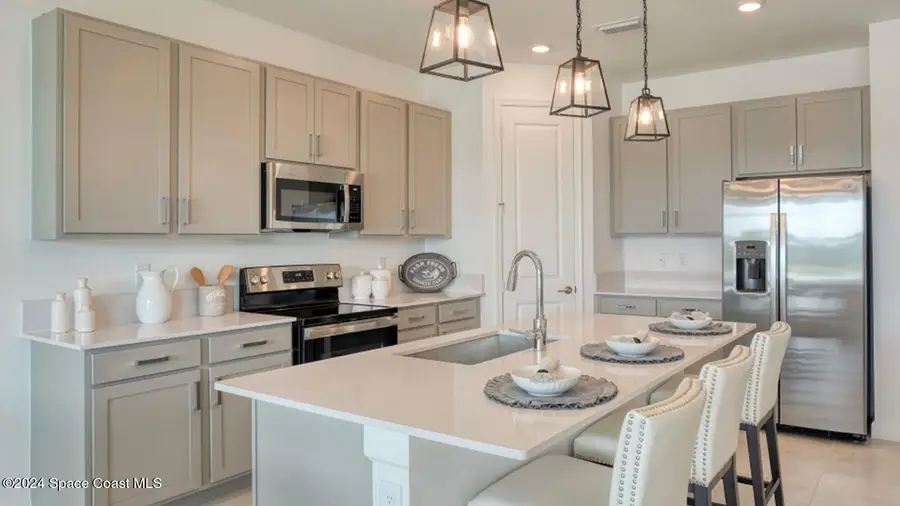 2285 Majorelle Drive Nw, Palm Bay, FL 32907 - #2