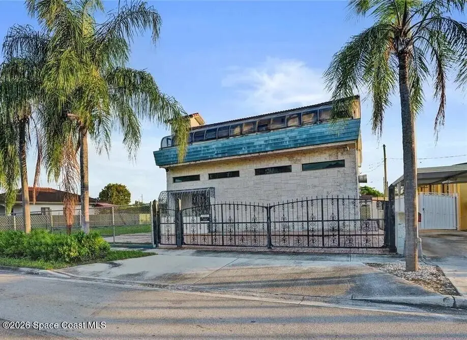 366 W 12th Street, Hialeah, FL 33012 - #1