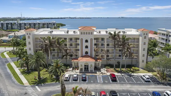 551 Casa Bella Drive #203, Cape Canaveral, FL 32920