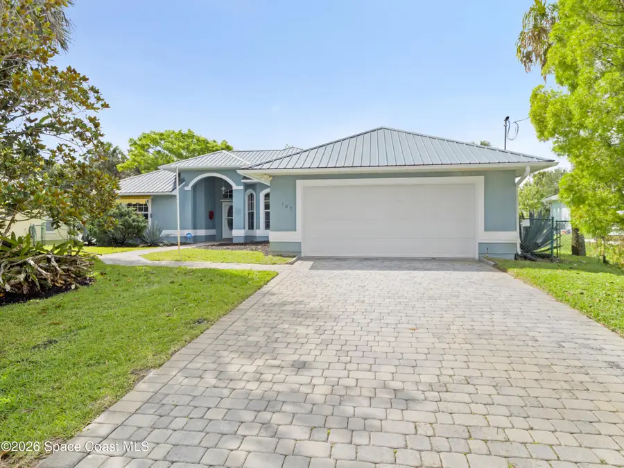107 Larchmont Terrace W, Sebastian, FL 32958 - #3