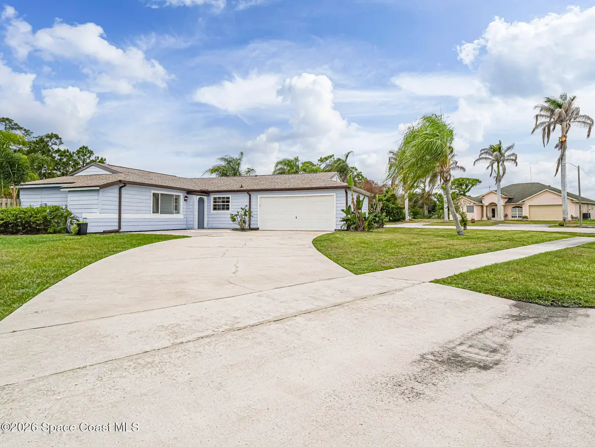 901 Beach Lane, Sebastian, FL 32958 - #1