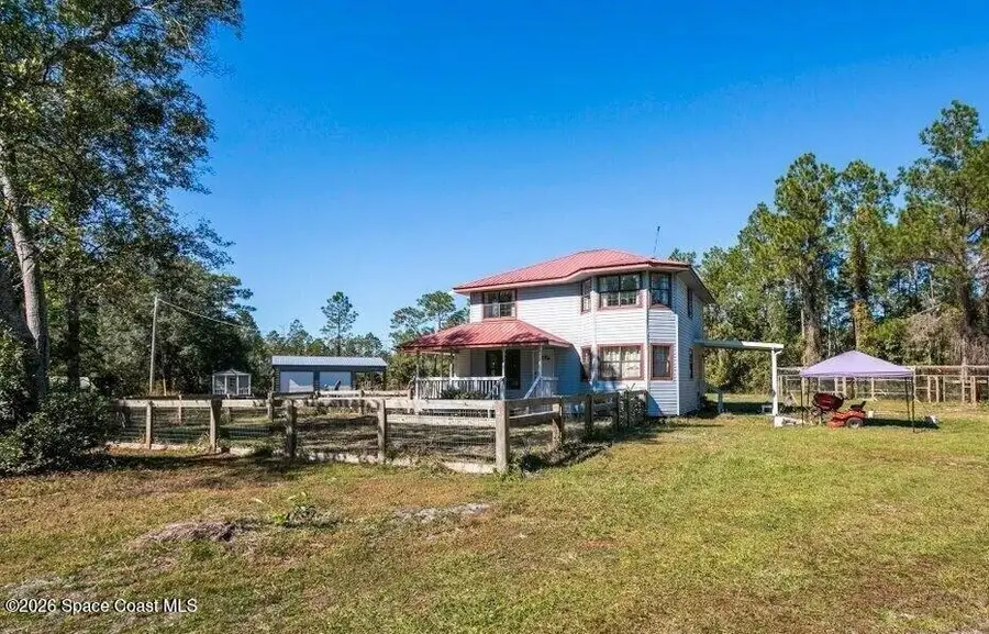 153 Pioneer Trail, Palatka, FL 32177 - #2