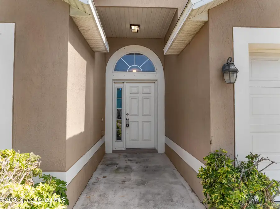 2180 Brookshire Circle, Melbourne, FL 32904 - #2