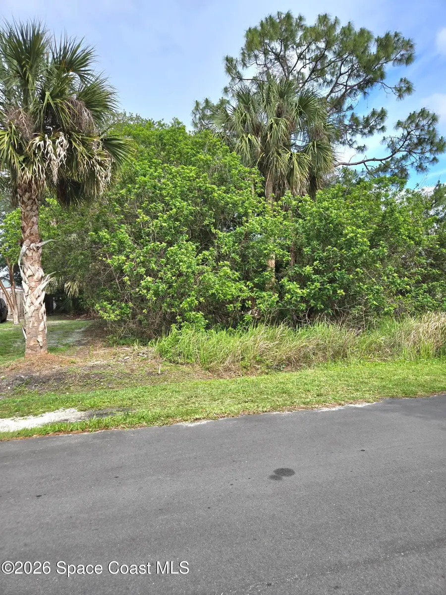 697 Scotten Avenue Sw, Palm Bay, FL 32908 - #2