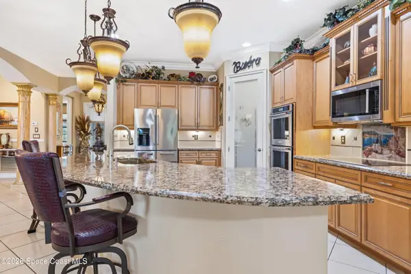 5574 49th Avenue, Vero Beach, FL 32967