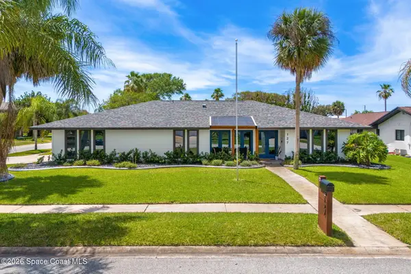 127 Sand Pine Road, Indialantic, FL 32903