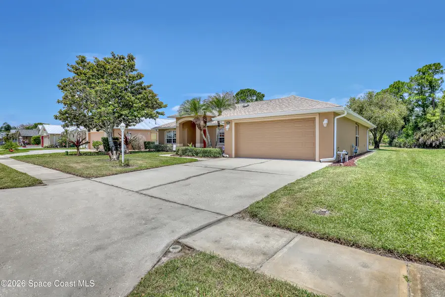 872 Hunters Creek Drive, Melbourne, FL 32904 - #2