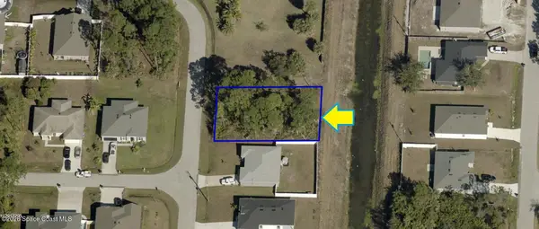2321 Hagoplan Avenue Sw, Palm Bay, FL 32908