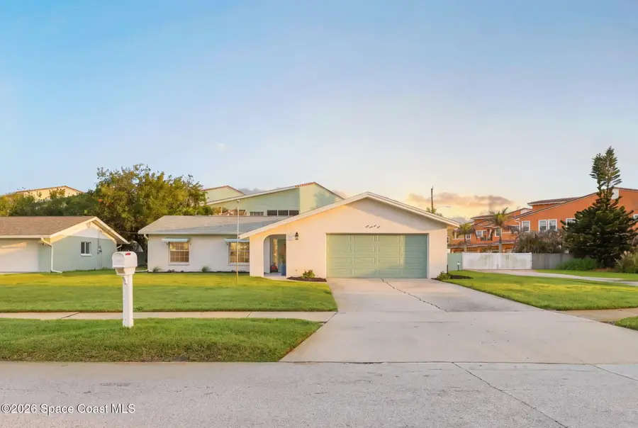 971 Golden Beach Boulevard, Indian Harbour Beach, FL 32937 - #2