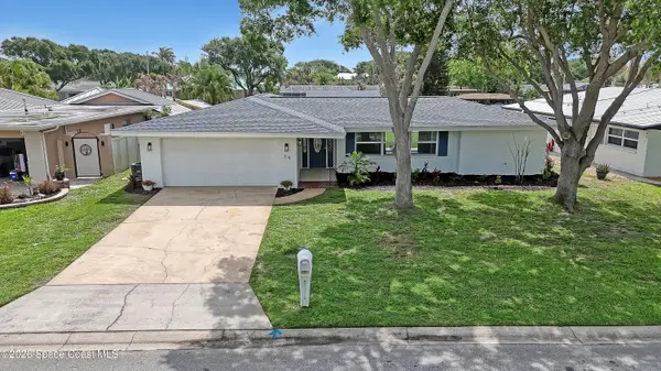 34 Westview Lane, Cocoa Beach, FL 32931