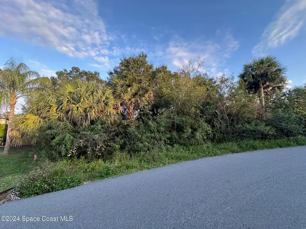 2961 Palisades Drive Se, Palm Bay, FL 32909