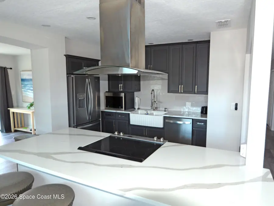 134 E Grant Avenue, Cocoa Beach, FL 32931 - #3
