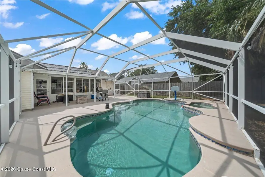 3320 Lakeview Circle, Melbourne, FL 32934 - #3